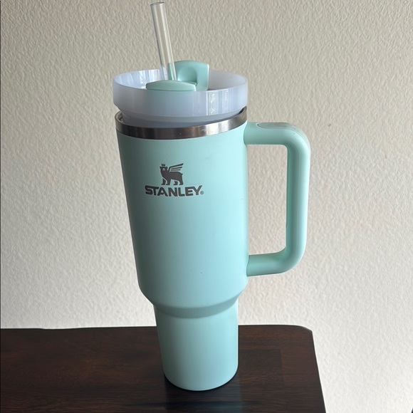 Stanley Mint Green Tumbler with Straw - Picture 1 of 3